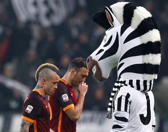 津媒谈国足选帅：本土“少壮派”教练的优势不容忽视（津媒：国足选帅应重视本土少壮派教练的优势）