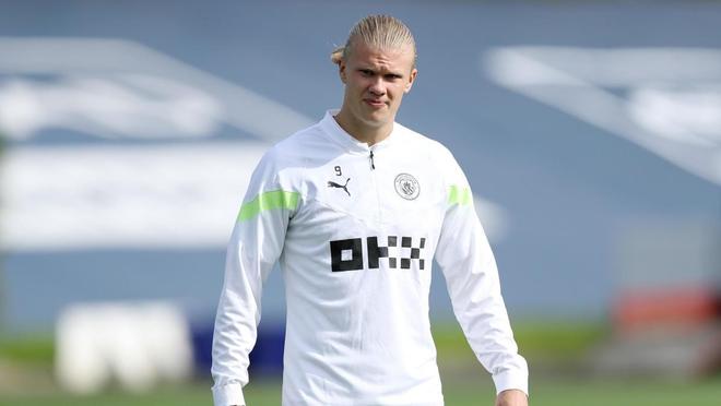 德利赫特：球队还不在想要的位置上，希望本赛季拿到欧冠资格（德利赫特：我们尚未达到理想排名，目标本季锁定欧冠席位）