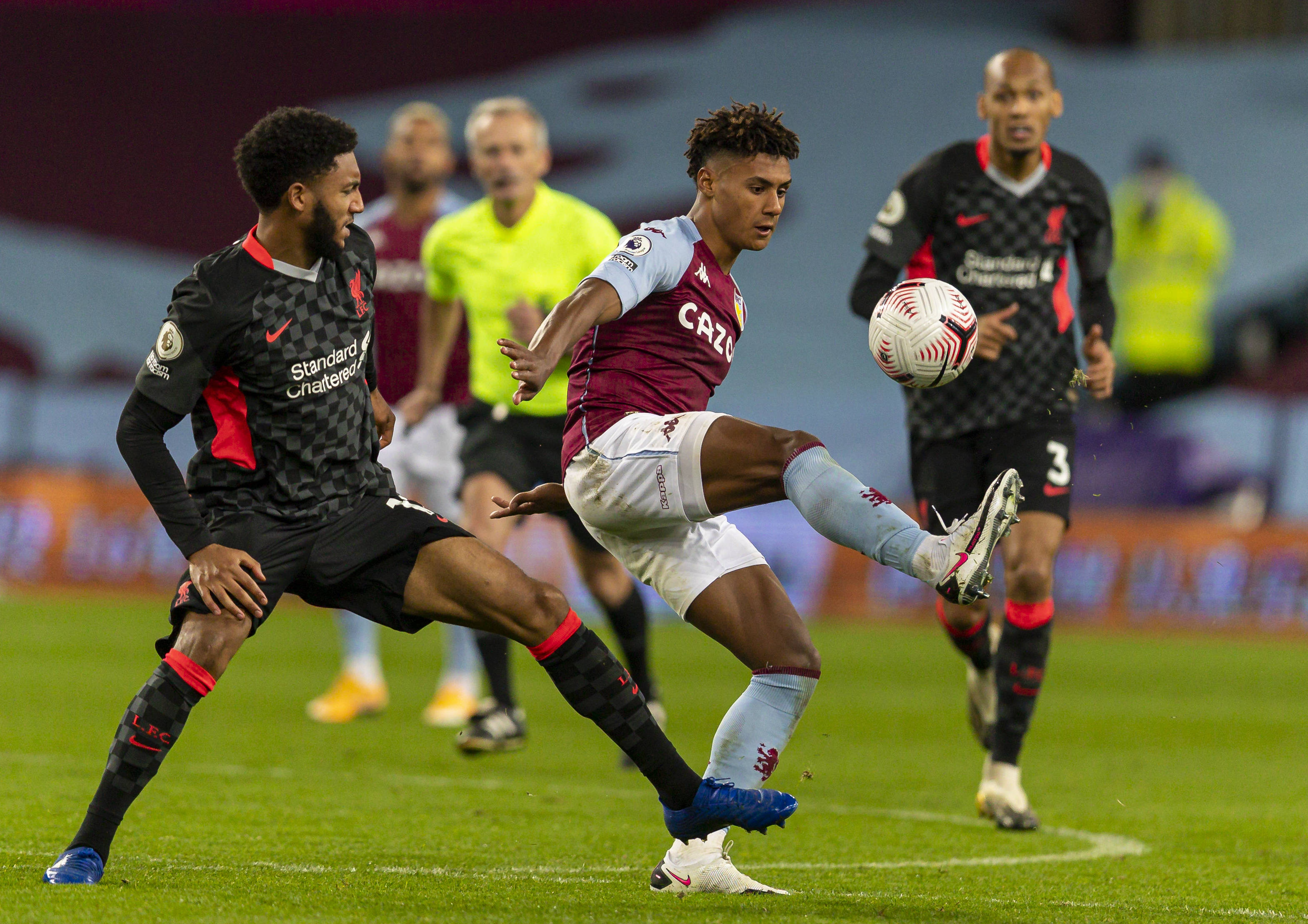 官方：桑德兰和主帅雷吉斯-勒布里斯续约至2028年