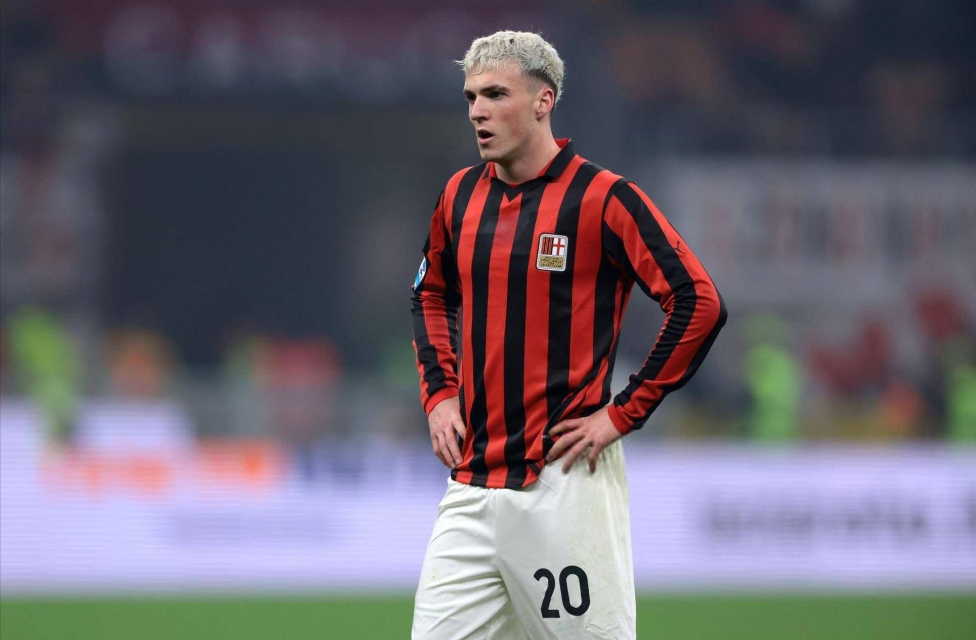 足球欧冠帽子戏法榜再添一人（又一人跻身欧冠帽子戏法榜）